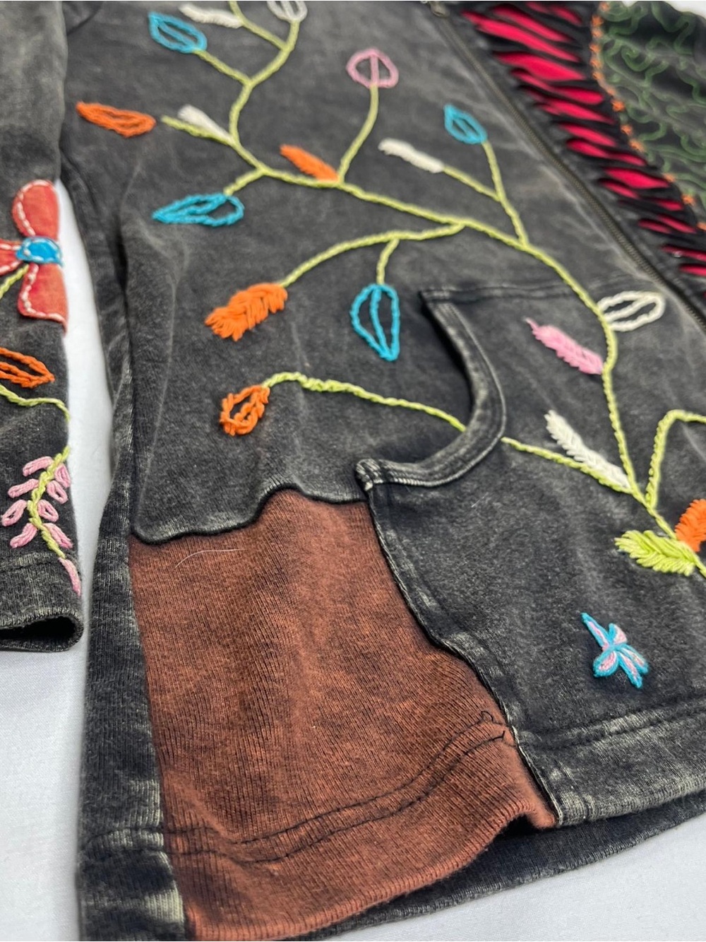 Rising International Multicolor Embroidered Hooded Jacket with Red Accents - Picture 3 of 7